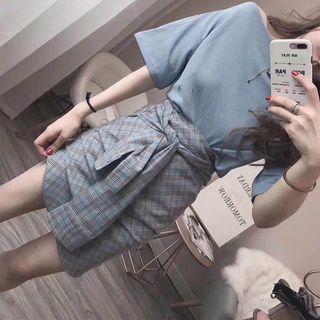 Set: Short-sleeve T-shirt + Plaid Straight Fit Skirt