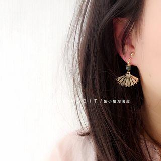 Metallic Fan Drop Earring