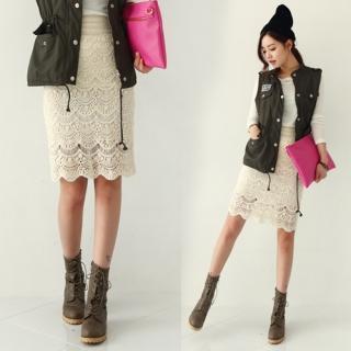 Scallop-hem Lace Skirt