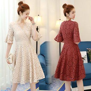 Elbow-sleeve V-neck A-line Lace Dress