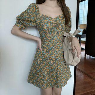 Short-sleeve Floral Printed Slim Fit Dress