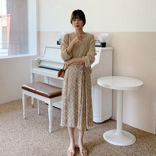 Tie-side Paisley Wrap Skirt