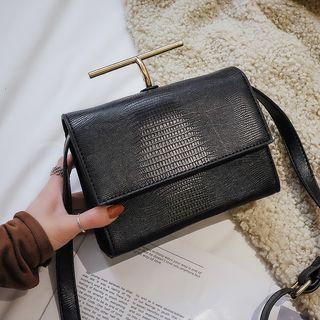Corc Grain Crossbody Bag