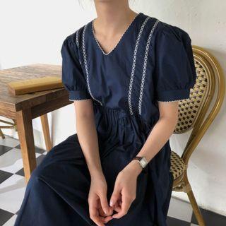 Puff-sleeve V-neck Contrast Trim Dress