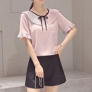 Set: Pleated Trim Short-sleeve Chiffon Blouse + Wide Leg Shorts