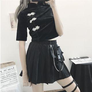 Frog-button Short-sleeve Velvet Top / Pleated Skirt