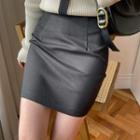 Zip-side Mini H-line Skirt