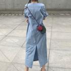 Short-sleeve A-line Mini / Midi Dress