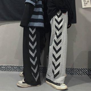 Arrow Print Wide-leg Pants