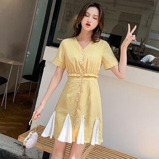 Gingham Short-sleeve Godet A-line Dress