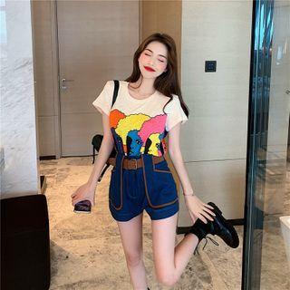 Printed Short-sleeve T-shirt / High-waist Denim Shorts