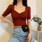 Short-sleeve Crinkled Knit Top Red - One Size