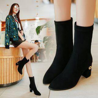 Chunky Heel Grommet Short Boots