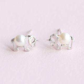 Faux Pearl Elephant Earring