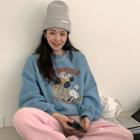 Santa Retro Graphic Sweatshirt