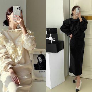 Lace-trim Frilled Napped Sweatshirt