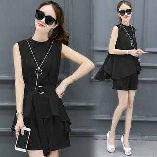 Set: Crew-neck Sleeveless Top + Plain Shorts