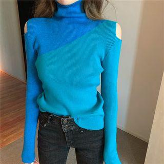 Turtleneck Two-tone Cut-out Rib Knit Top