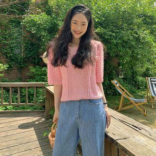 Short-sleeve Corsage Knit Top