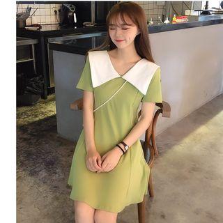 Short-sleeve Wide Collar A-line Mini Dress
