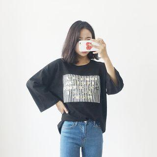 Lame-lettering Stripe-panel T-shirt