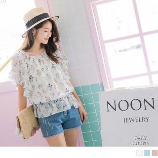 Off-shoulde Floral Print Smocked Top