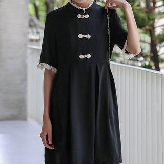 Short-sleeve Lace Trim Frog-buttoned A-line Dress