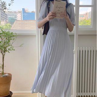 Short-sleeve Button-up Pleated Midi A-line Dress