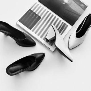 Pointy-toe Cone-heel Backless Pumps