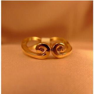 Swirl Ring