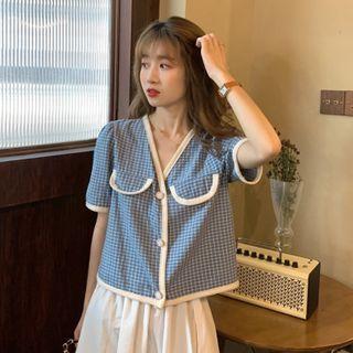 Short-sleeve Checked Buttoned Top