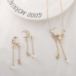 Faux Pearl Moon & Star Pendant Necklace / Fringed Earring