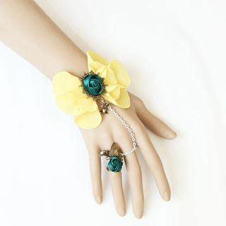 Floral Ring Bracelet