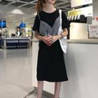 Short-sleeve Plain Crew-neck Loose-fit Midi Dress/sleeveless Plaid Waistcoat