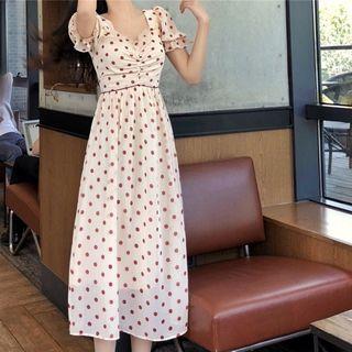 Puff-sleeve Ruffled Polka Dot Dress