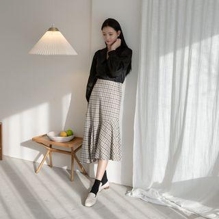 Diagonal Ruffle-hem Long Plaid Skirt