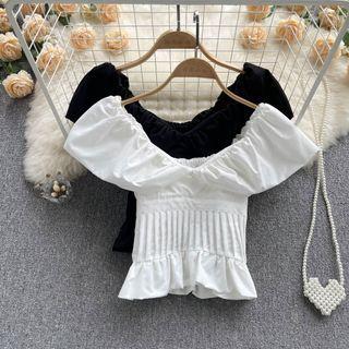 Short-sleeve Off-shoulder Plain Pleated Cropped Top