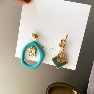 Non-matching Glaze & Hoop Dangle Earring