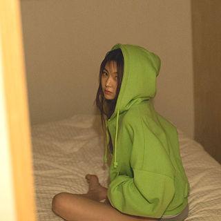 Drop-shoulder Kangaroo-pocket Hoodie