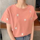 Short-sleeve Embroidered Heart Patterned T-shirt