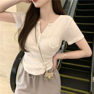 Short-sleeve Henley Top / Distressed Wide-leg Pants