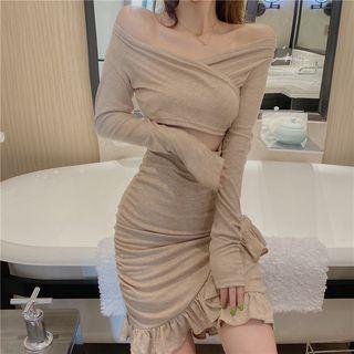 Cut-out Ruffle Trim Long-sleeve Mini Sheath Dress