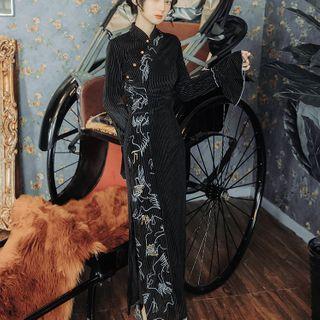 Bell-sleeve Embroidered Midi Velvet Qipao Dress