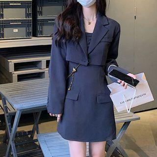 Set : Long-sleeve Cropped Blazer + High-waist Suspender Skirt