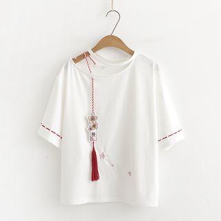 Cut-out Collar Cherry Blossom Embroidered Short-sleeve Top