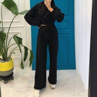 Set: Crop Hoodie + Wide-leg Pants