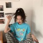 Short-sleeve Printed T-shirt / Plaid Wide-leg Pants
