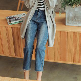 Slit Cropped Straight Fit Jeans