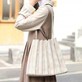 Set: Plain Pleated Faux Leather Bucket Bag + Pouch