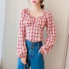 Long-sleeve Buttoned Plaid Crop Top